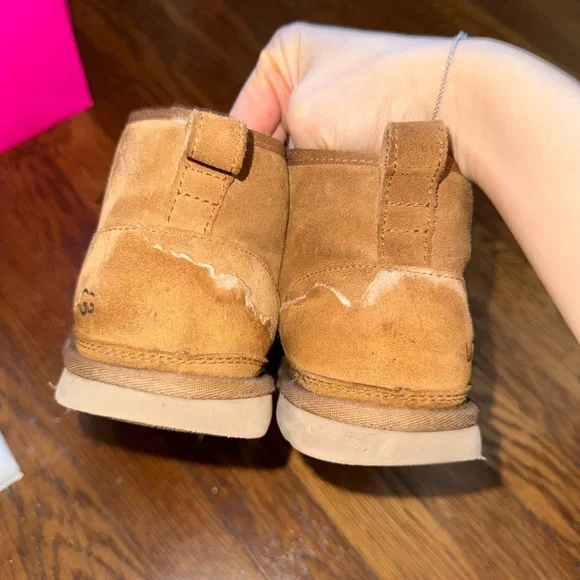 UGG women’s Neumel Leather Shoes Chukka Bootie in color Chestnut size 8 - Picture 3 of 10